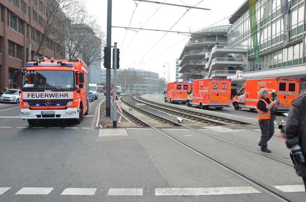 VU PKW Strab Koeln Mitte Pipinenstr Hohestr P059.JPG - Miklos Laubert